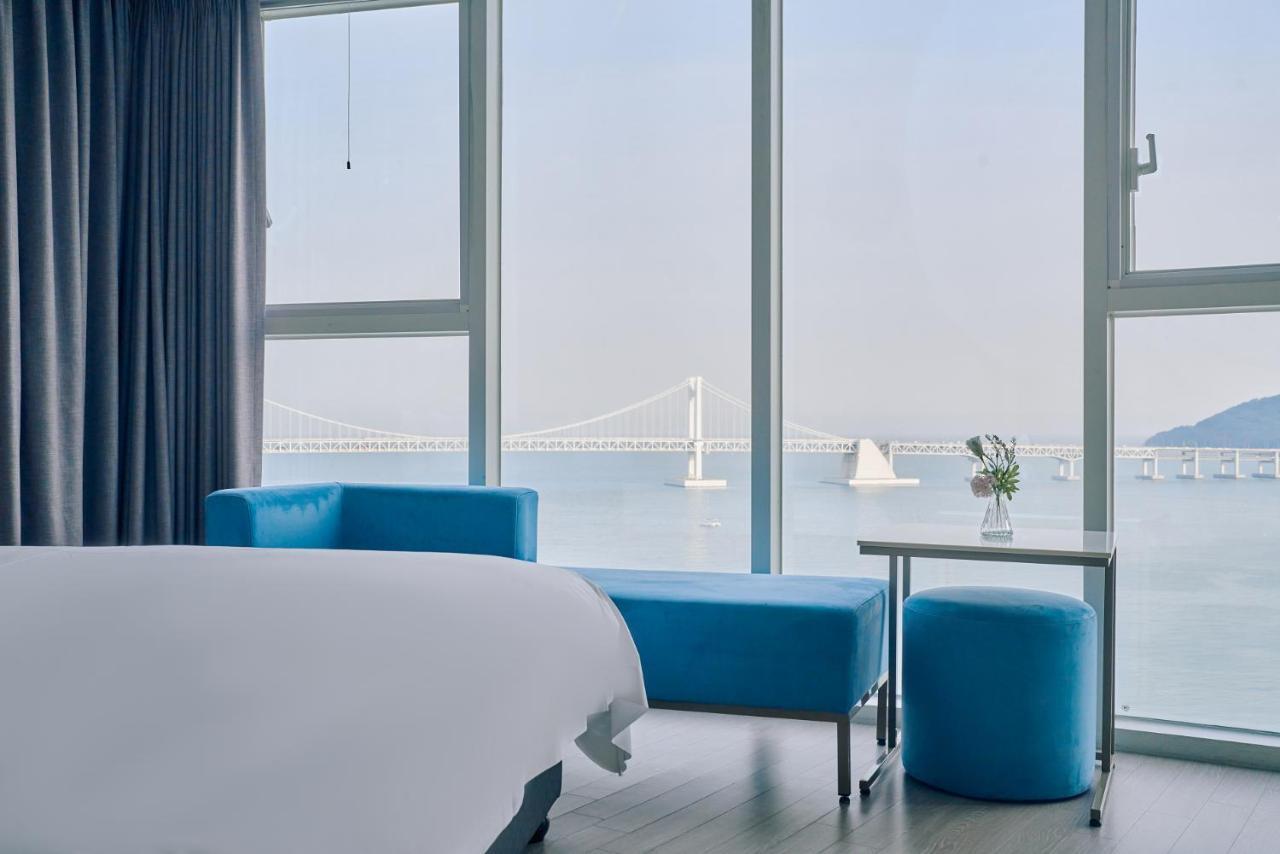 Hotel Aqua Palace Busan Exterior foto